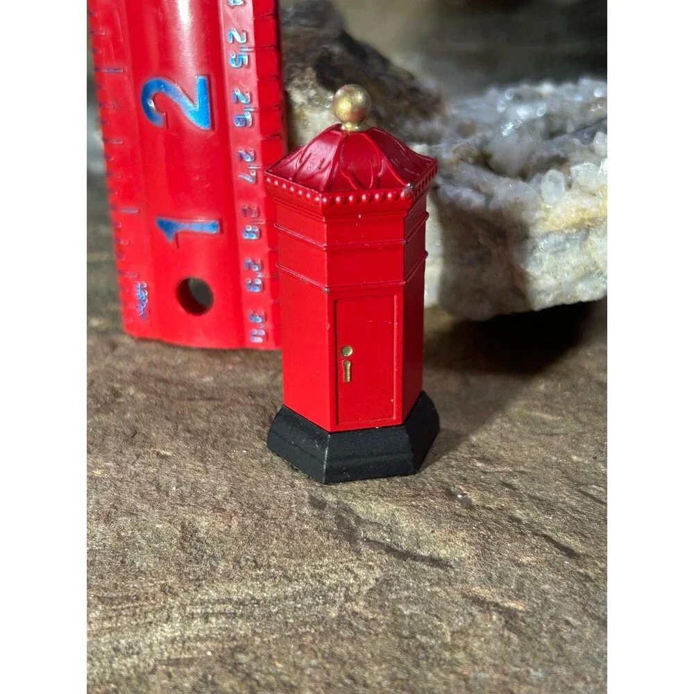 Dept 56 English Post Office Box #5805-0 box  metal accessory